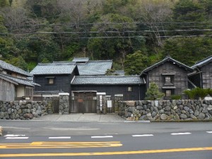 河野右近家